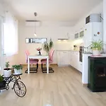 Andela Apartamento *
