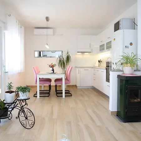 Andela Appartement *